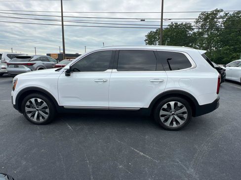 Used 2022 Kia Telluride S FWD image 9