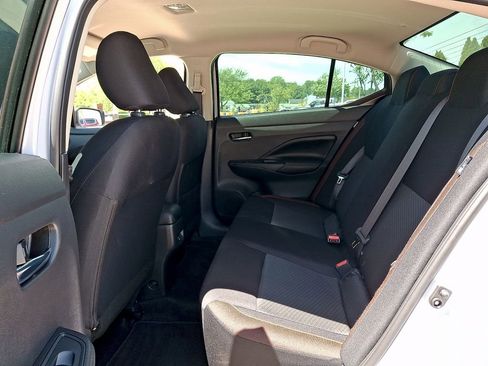 Used 2025 Nissan Versa SR w/ Trunk Package FWD image 10