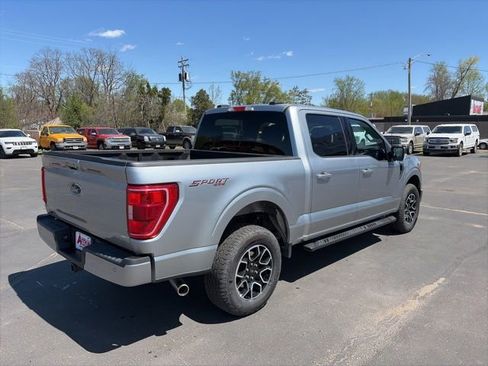 Used 2022 Ford F150 XLT w/ Equipment Group 302A High AWD/4WD image 4