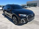 Used 2022 Audi Q5 2.0T Premium Plus w/ Premium Plus Package image 3