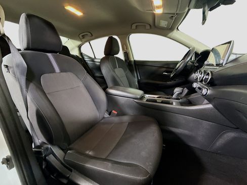 Used 2022 Nissan Sentra SV image 29