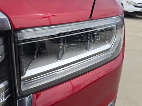Used 2021 GMC Acadia AT4 AWD/4WD image 9