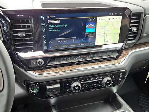 New 2026 Chevrolet Silverado 1500 LT Trail Boss w/ Convenience Package II image 17