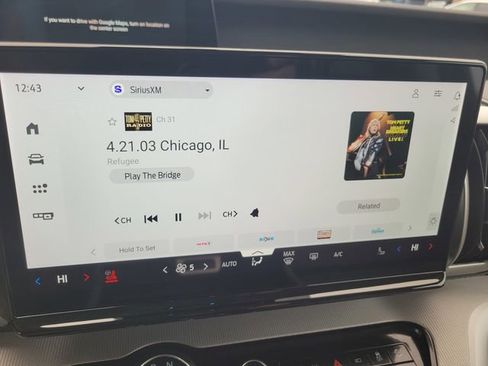 Certified 2025 Ford Expedition Active image 23