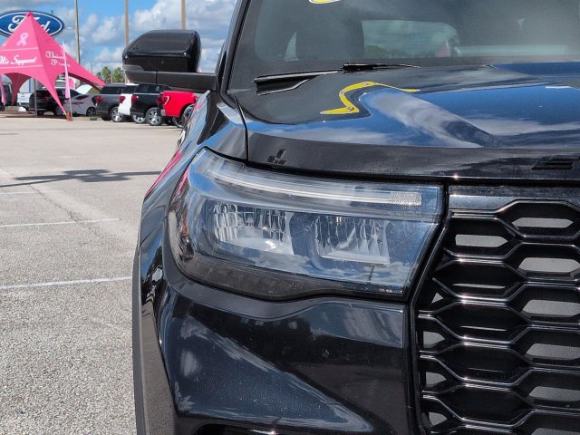 Certified 2025 Ford Explorer ST w/ Sun And Sound Package AWD/4WD image 10