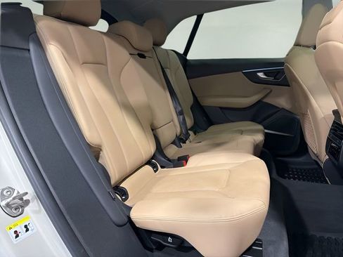 Used 2023 Audi Q8 Premium Plus w/ Premium Plus Package AWD/4WD image 31