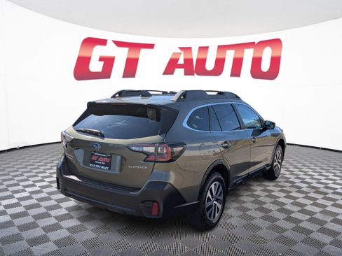 Used 2020 Subaru Outback Premium w/ Popular Package #1 AWD/4WD image 4