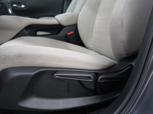 Used 2023 Honda HR-V LX image 21