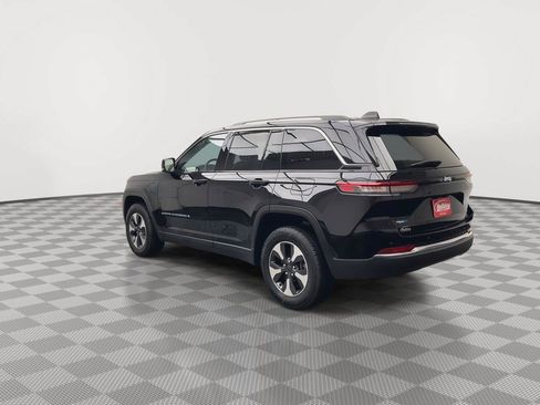 Used 2023 Jeep Grand Cherokee 4WD 4xe image 40