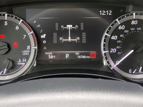 Certified 2024 Toyota Highlander XSE image 29