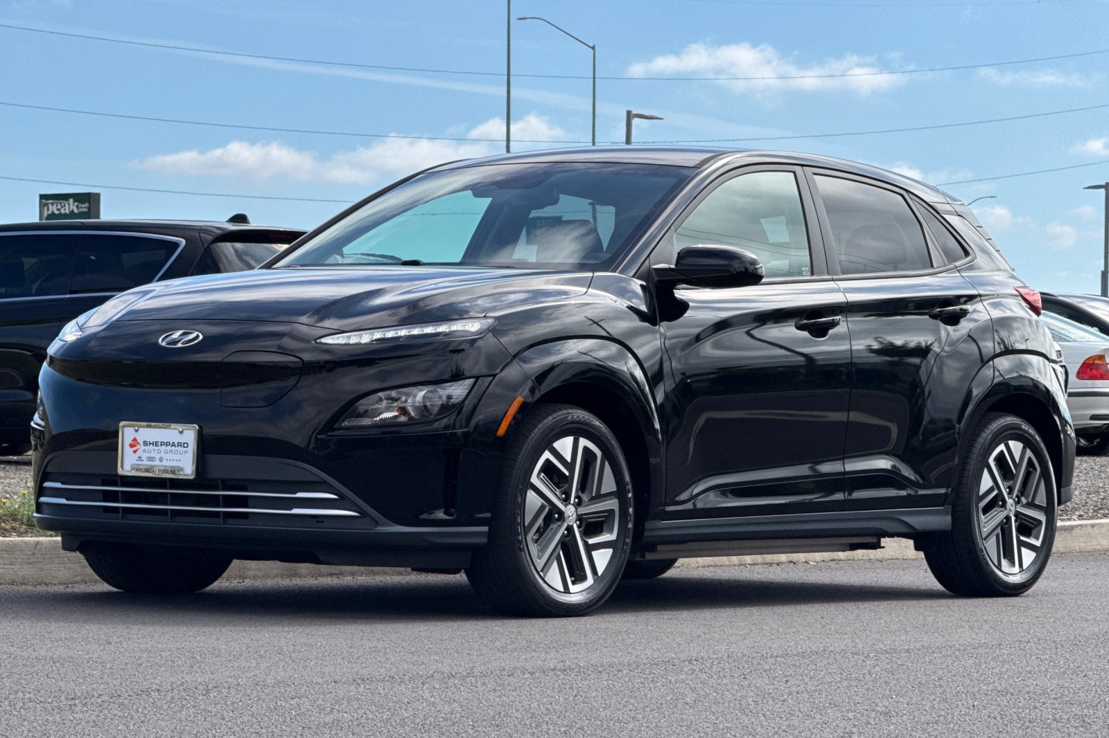Used 2023 Hyundai Kona SE w/ Cargo Package FWD image 7