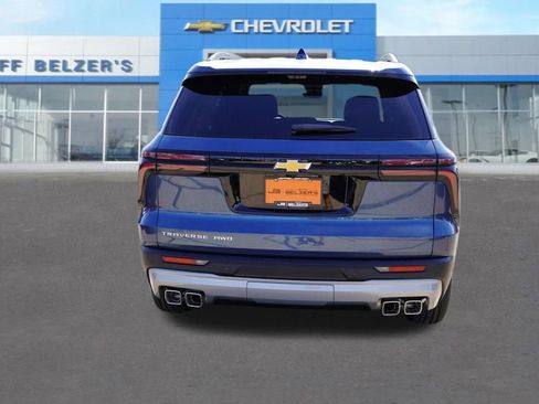 New 2026 Chevrolet Traverse LT w/ Driver Confidence Package image 4