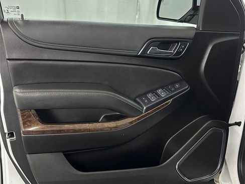 Used 2019 Chevrolet Tahoe LS image 9