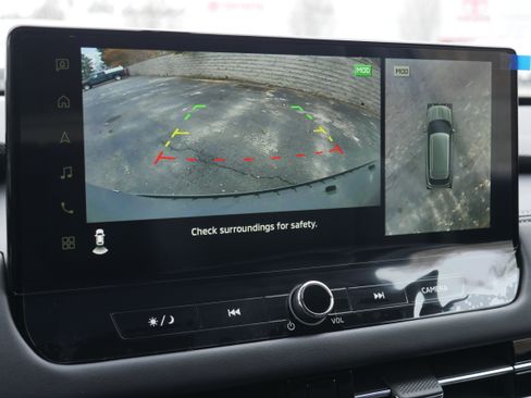 Used 2025 Mitsubishi Outlander AWD image 18