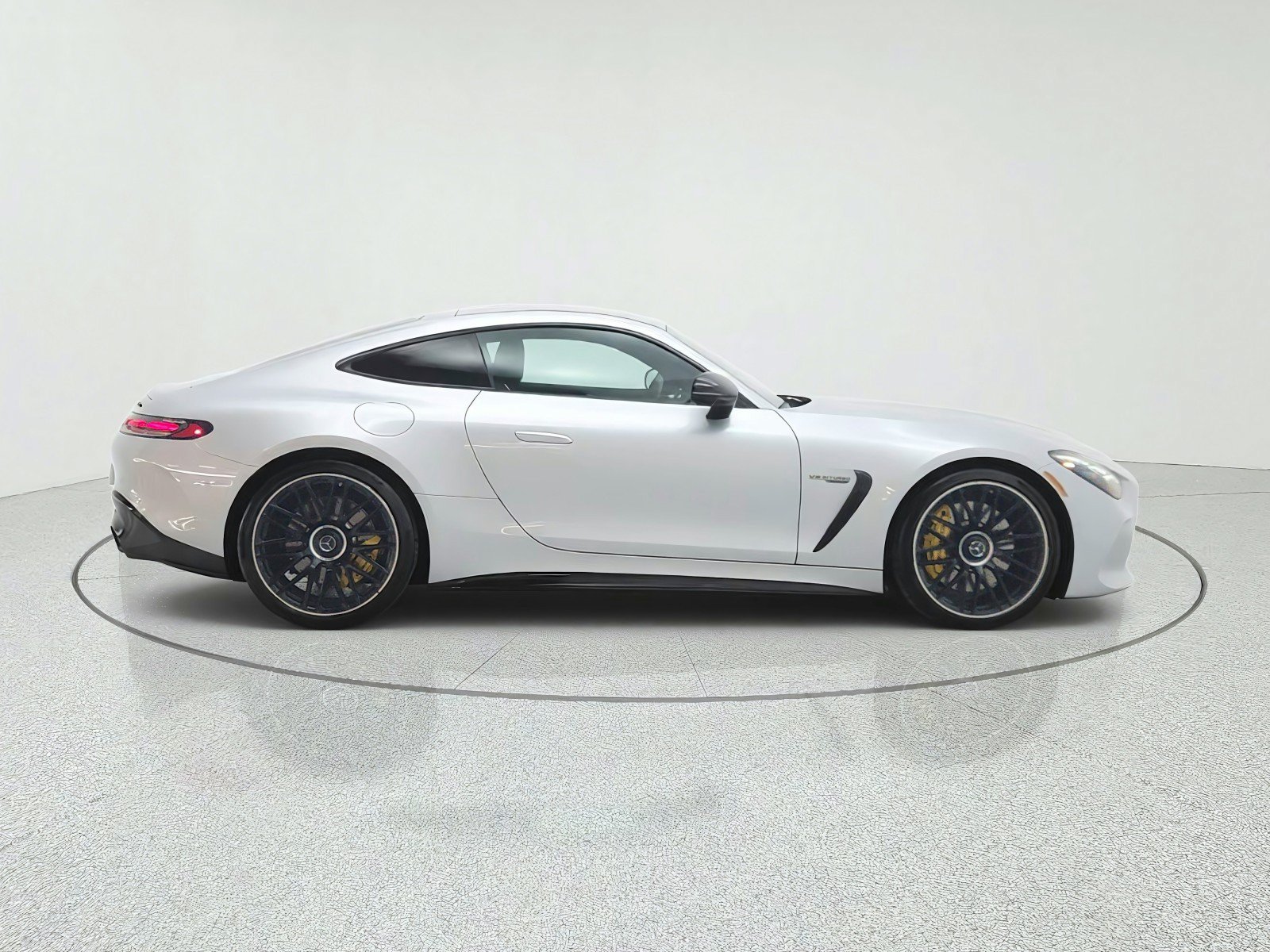 Certified 2024 Mercedes-Benz AMG GT 63 image 4