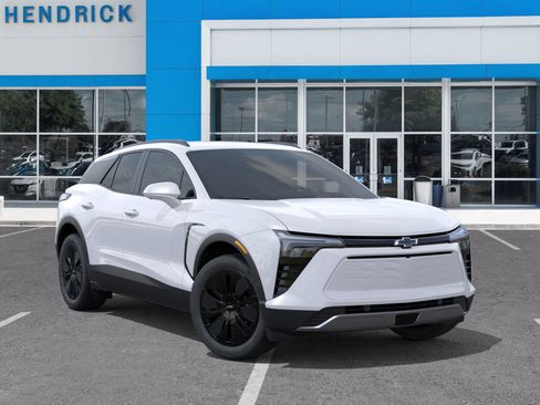 New 2026 Chevrolet Blazer EV LT image 9