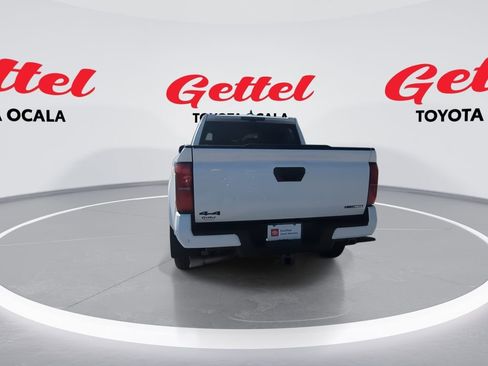 Used 2024 Toyota Tacoma TRD Sport image 7