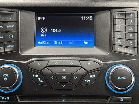 Used 2017 Ford Fusion SE FWD image 15
