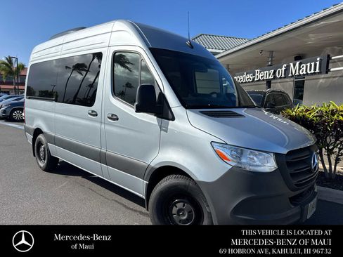 Used 2025 Mercedes-Benz Sprinter 2500 image 1
