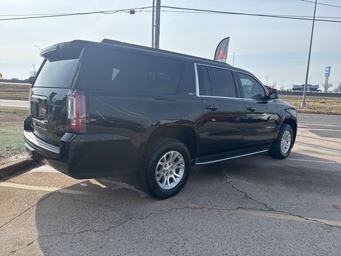 Used 2018 GMC Yukon XL SLT w/ Open Road Package image 5