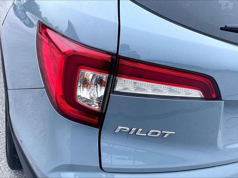 Certified 2022 Honda Pilot Special Edition image 23