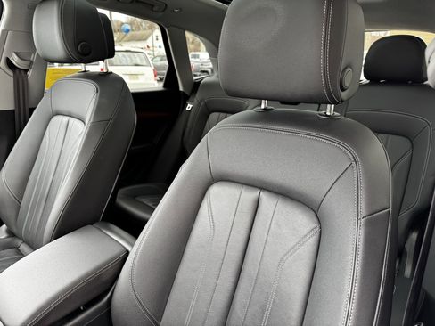 Used 2023 Audi Q5 2.0T Premium Plus w/ Premium Plus Package image 21