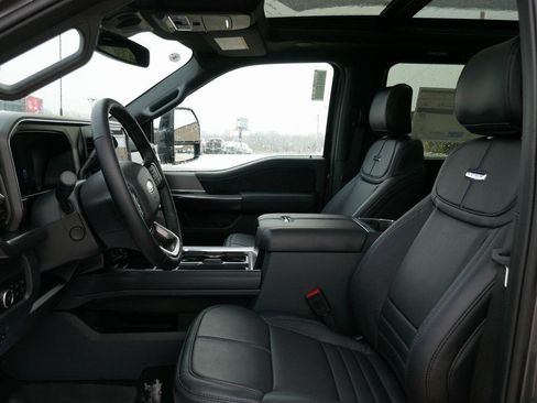 New 2026 Ford F250 Platinum image 19