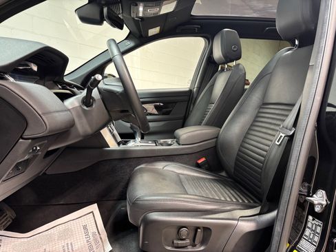 Used 2023 Land Rover Discovery Sport SE AWD/4WD image 23
