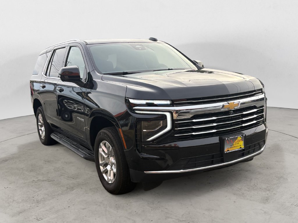 Used 2025 Chevrolet Tahoe LT AWD/4WD image 1