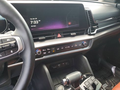 Used 2024 Kia Sportage SX FWD image 27