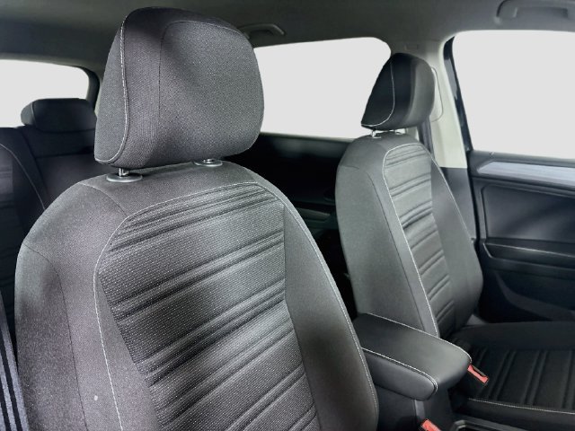 Certified 2024 Volkswagen Tiguan S AWD/4WD image 30