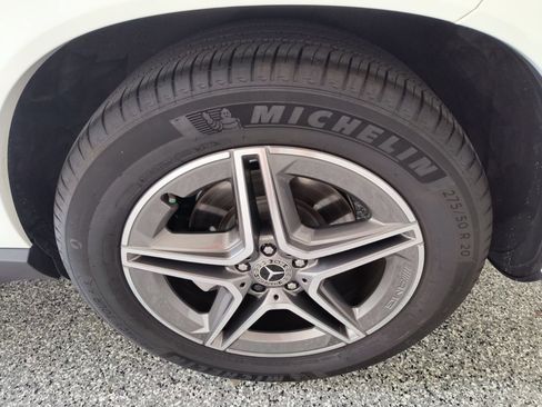 Used 2022 Mercedes-Benz GLE 450 4MATIC image 44