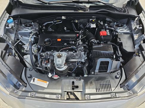 Certified 2025 Honda HR-V LX image 29