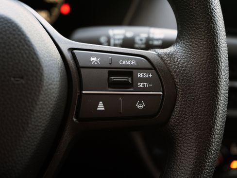 Used 2026 Honda HR-V LX image 21