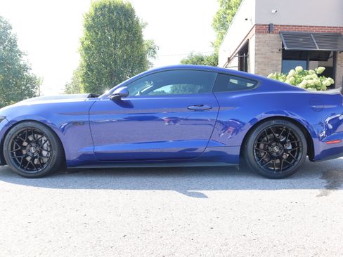 Used 2016 Ford Mustang GT RWD image 11