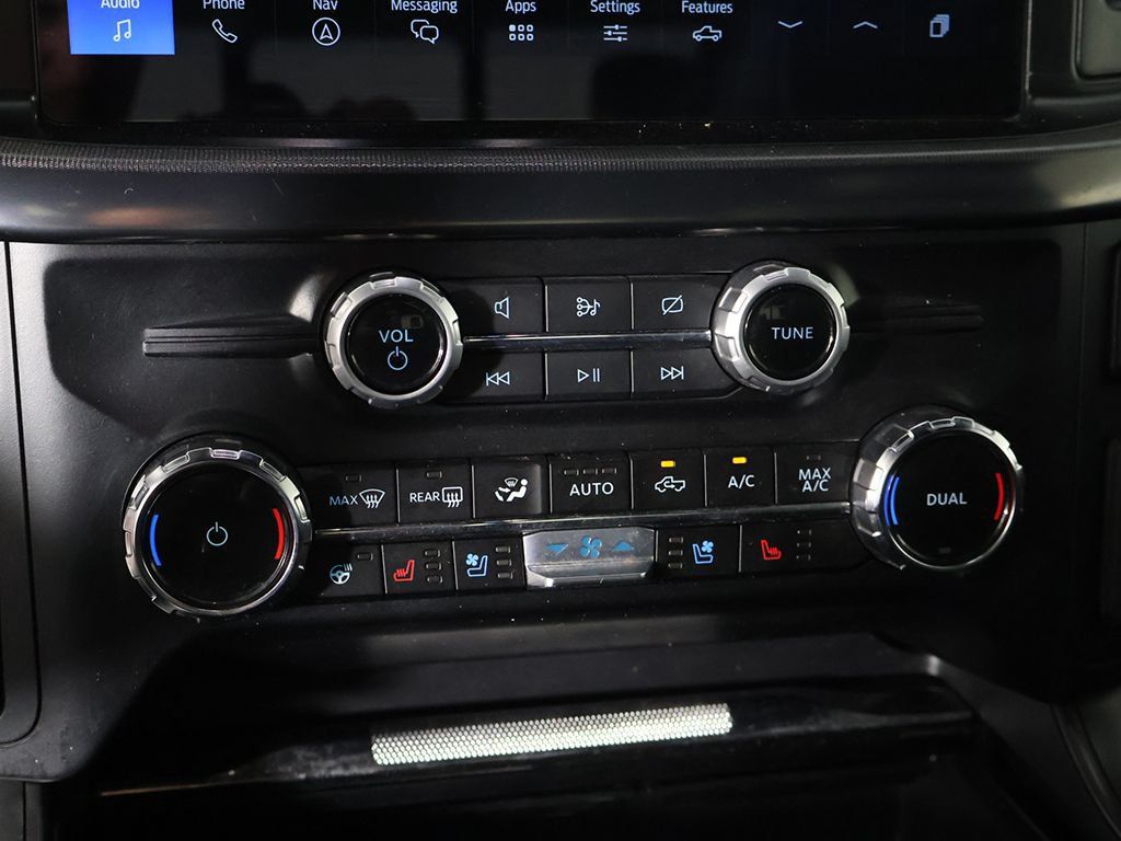 Used 2024 Ford F150 Lariat AWD/4WD image 44