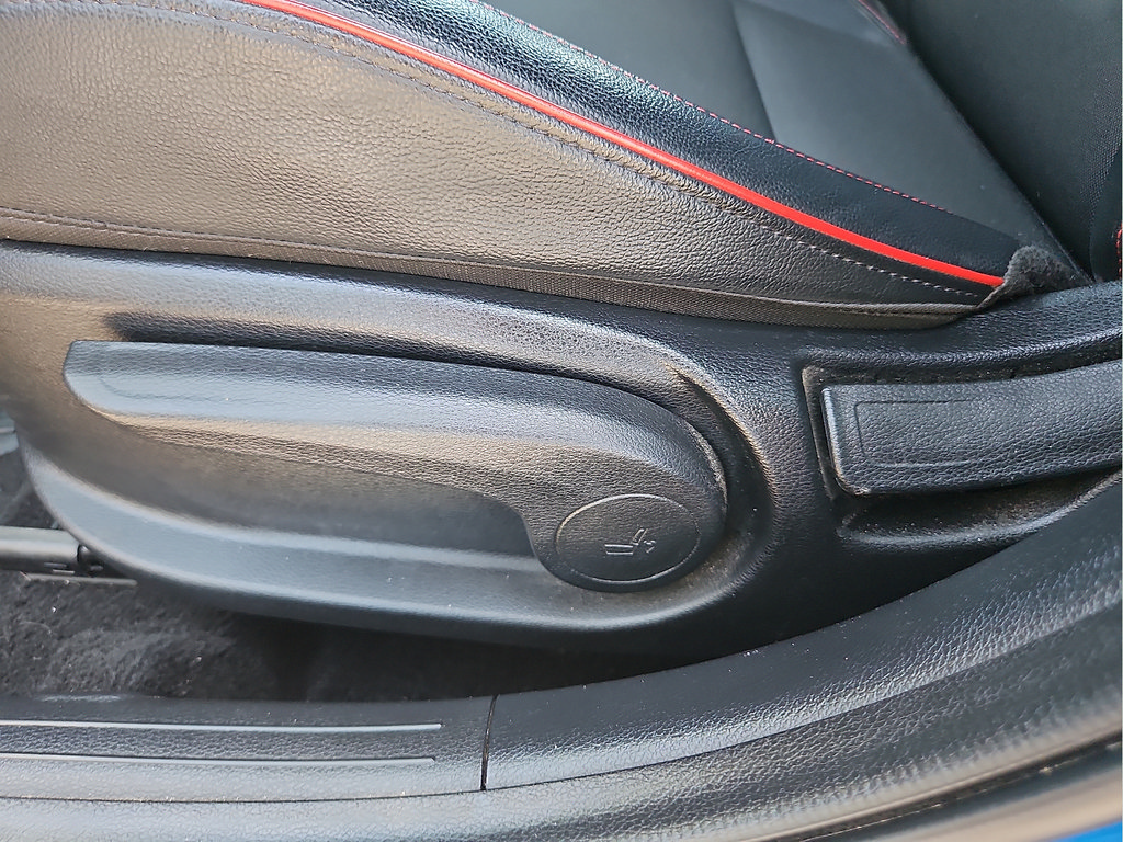 Used 2023 Kia Forte GT FWD image 14
