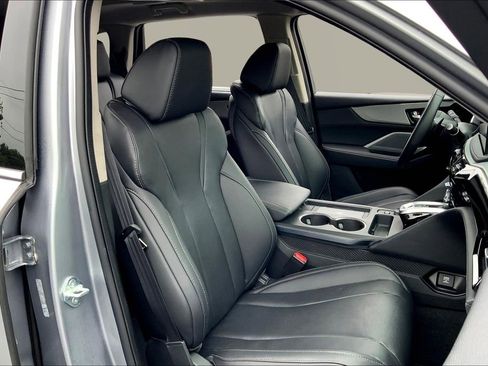 Used 2025 Acura MDX w/ Technology Package image 23