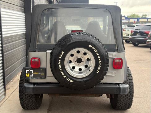 Used 2000 Jeep Wrangler Sport AWD/4WD image 8