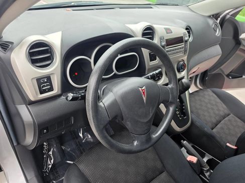 Used 2009 Pontiac Vibe w/ Preferred Package image 33