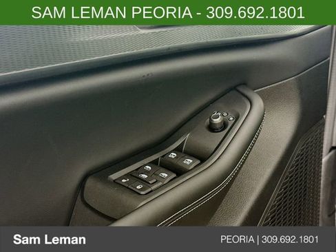 New 2025 Jeep Grand Cherokee Laredo X w/ Luxury Tech Group I image 17