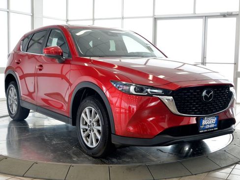 Used 2023 MAZDA CX-5 AWD 2.5 S w/ Preferred Package image 2
