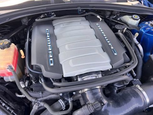Used 2017 Chevrolet Camaro SS RWD image 23