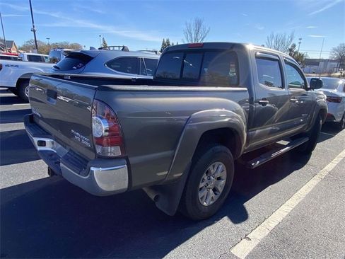 Used 2013 Toyota Tacoma PreRunner image 8