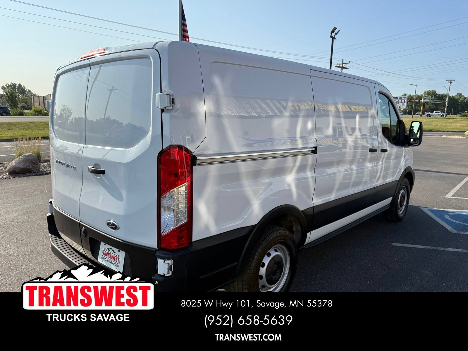 Used 2020 Ford Transit 150 Low Roof RWD image 16