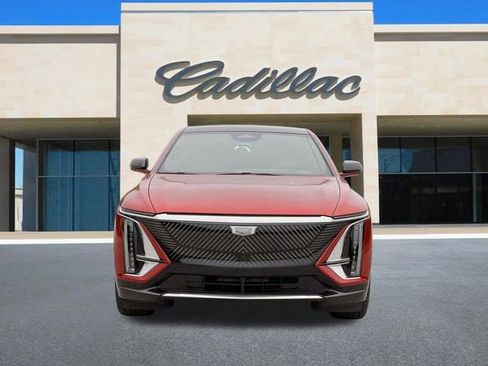 New 2026 Cadillac Lyriq Sport RWD image 7