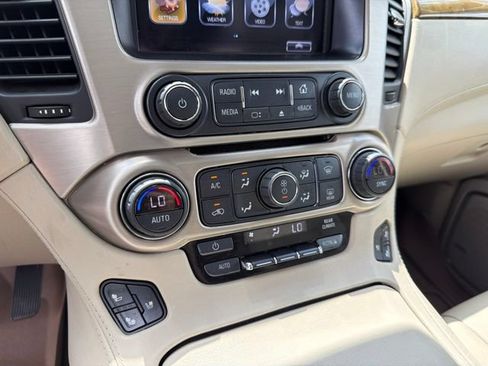 Used 2017 GMC Yukon Denali w/ Open Road Package RWD image 19