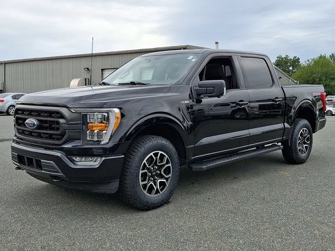 Used 2023 Ford F150 XLT w/ Equipment Group 302A High AWD/4WD image 3