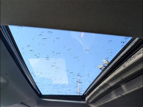 Used 2022 GMC Sierra 3500 AT4 w/ AT4 Preferred Package image 9