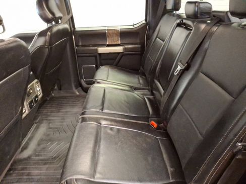 Used 2017 Ford F250 Lariat w/ Lariat Value Package image 12